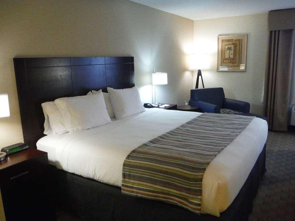 Spark By Hilton Spring Lake Fayetteville Quarto foto